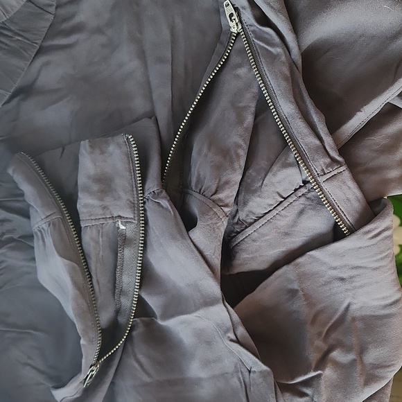 Banana Republic Jogger pants size small - Picture 10 of 12